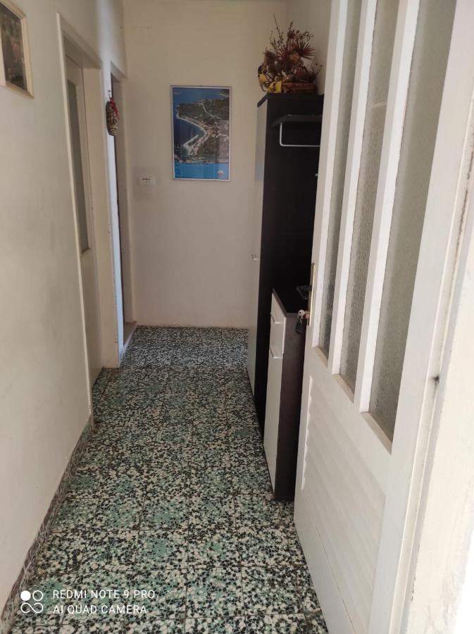 Apartments By The Sea Podgora, Makarska - 6596 エクステリア 写真