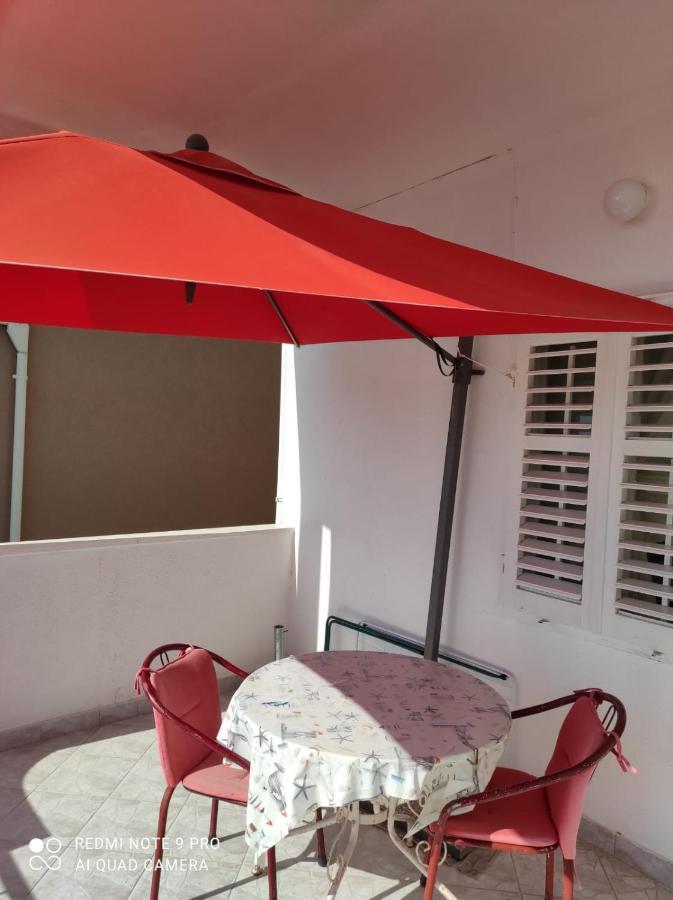 Apartments By The Sea Podgora, Makarska - 6596 エクステリア 写真