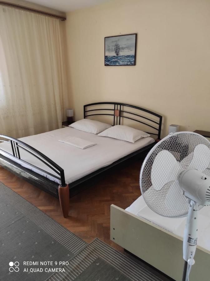 Apartments By The Sea Podgora, Makarska - 6596 エクステリア 写真